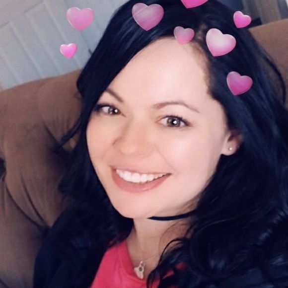 Meet your Posher, Mandi - Picture 1 of 1